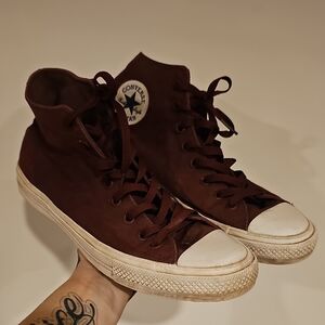 Converse Chuck Taylor Burgundy High Tops